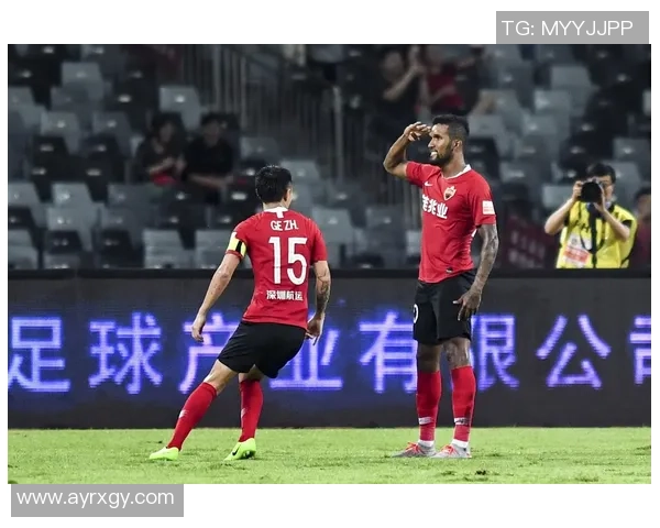 2019中超精彩对决富力迎战佳兆业展现足球魅力与激情的较量